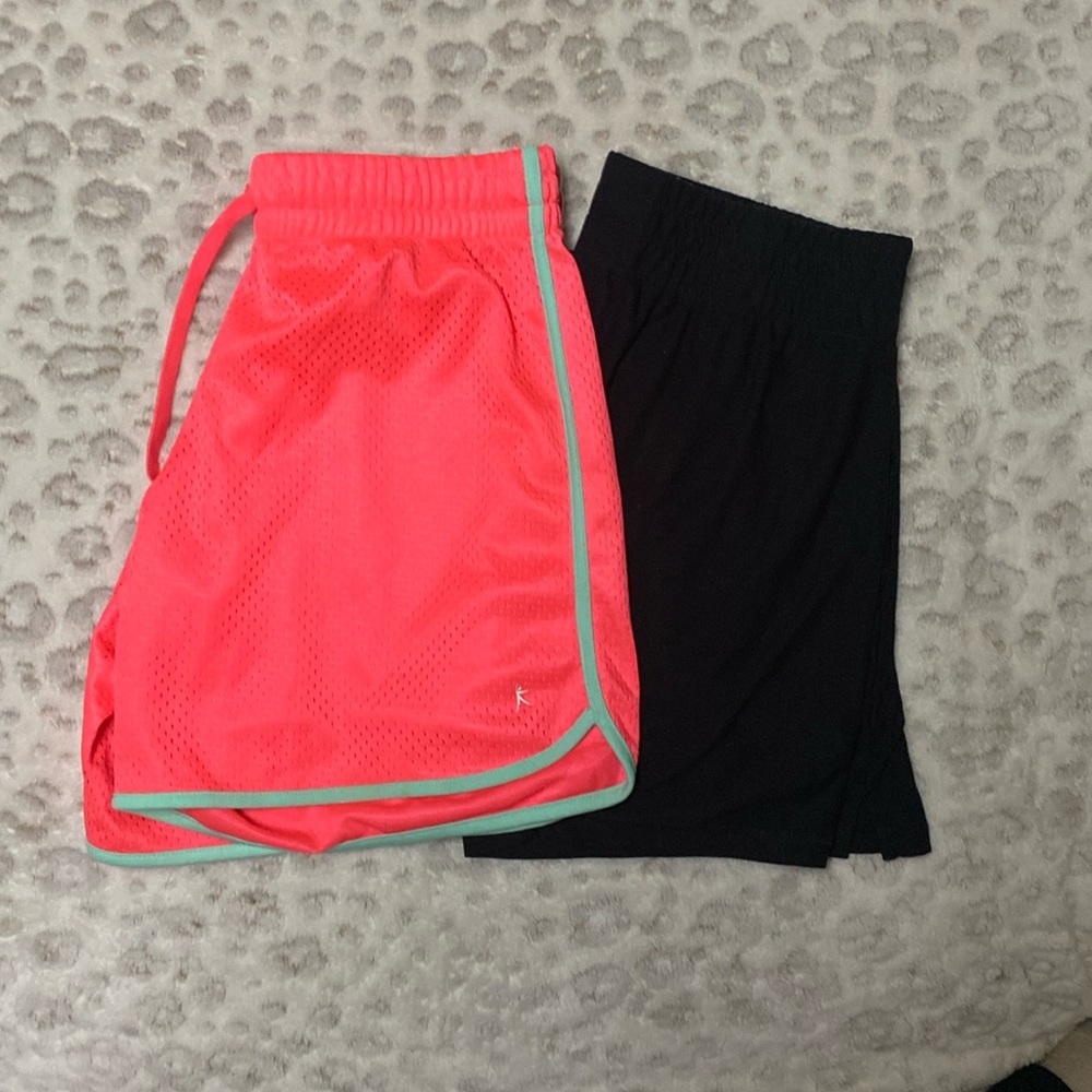Women’s size medium athletic shorts